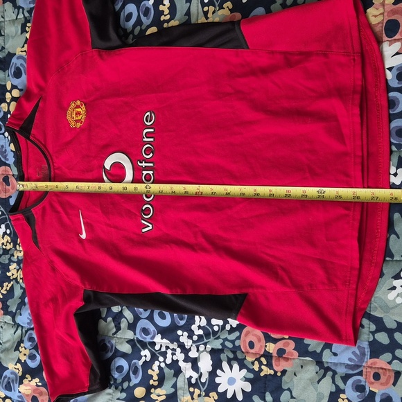 Nike Vodafone Manchester United Football Jersey Red & Black - Picture 9 of 10